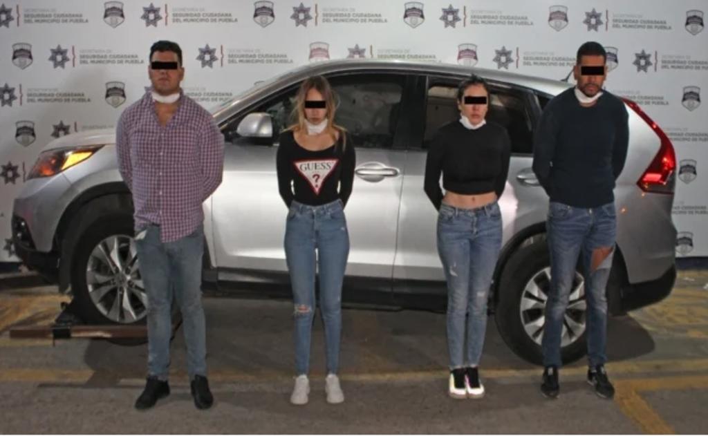 Elementos de la Secretaría de Seguridad Ciudadana del municipio de Puebla capturaron a los integrantes de una célula delincuencial radicada en la alcaldía Iztapalapa de la Ciudad de México.
(ESPECIAL)