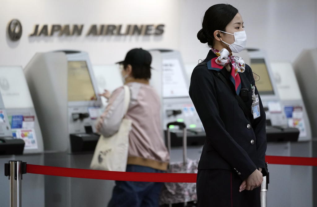 Los viajes dentro y fuera de Japón prácticamente se han detenido debido a restricciones destinadas a prevenir la propagación de COVID-19. (EFE)