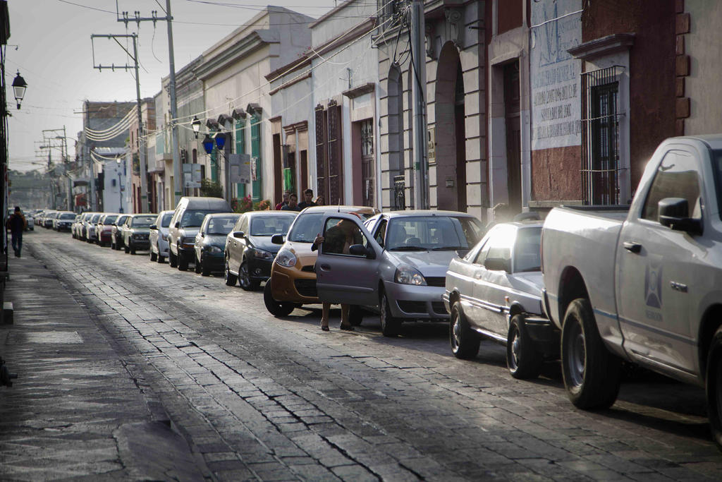 La entidad federativa que registró una mayor cantidad de delitos de este tipo fue el Estado de México, donde por medio de la 'Plataforma México' se reportaron 130,899 autos robados. (ARCHIVO)