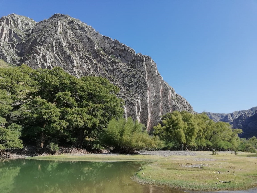 El Parque Estatal Cañón de Fernández está declarado como Área Natural Protegida.