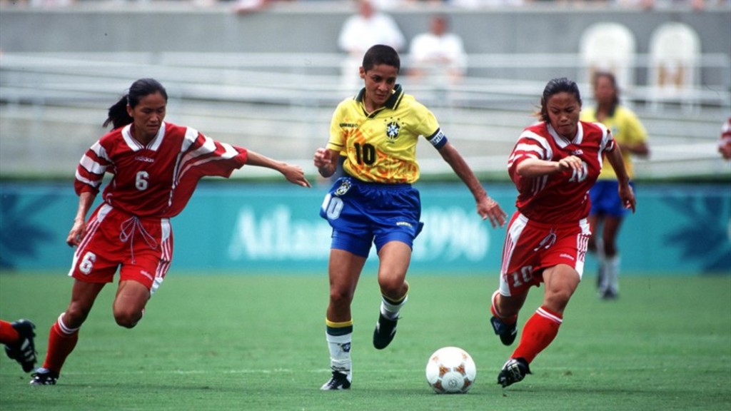 Brasil ha participado con éxito en los mundiales femeniles por dos décadas. (ESPECIAL)