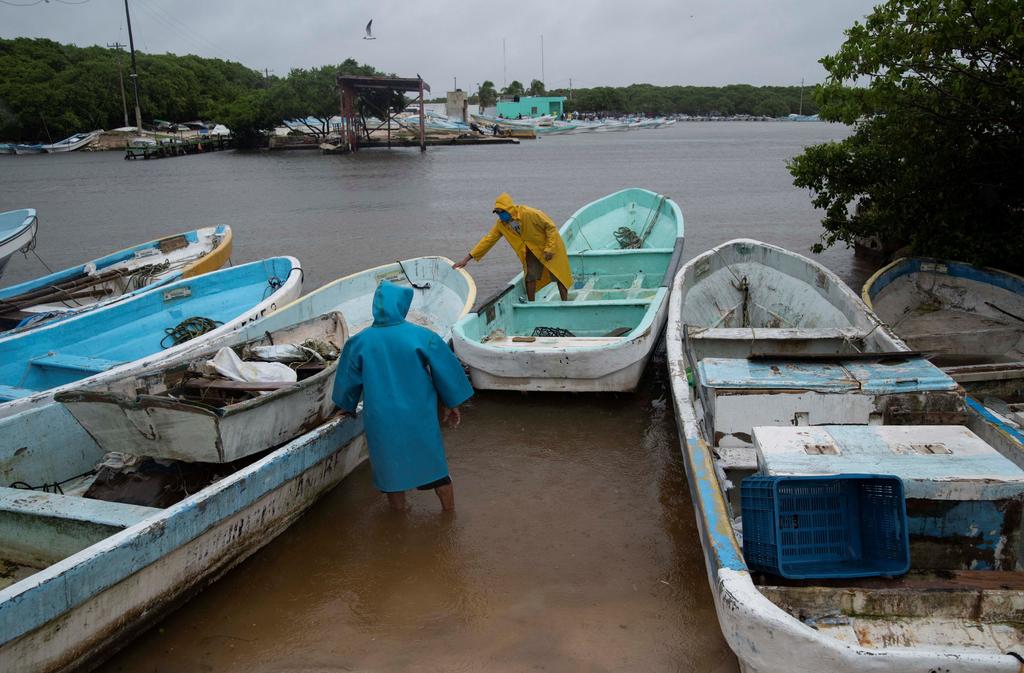 La producción de milpa (maíz) y hortalizas fue de las más afectadas en la zona sur de Yucatán por el paso de la tormenta tropical 'Cristóbal'. (ARCHIVO)