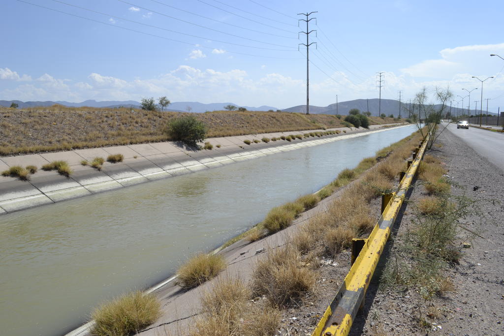 La presa Lázaro Cárdenas tiene un almacenamiento de mil 539 millones de metros cúbicos, que corresponde al 55.5 por ciento de su capacidad ordinaria. (ARCHIVO)