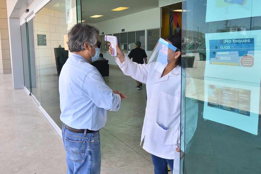Autoridades toman medidas sanitarias ante nuevo contagio por COVID-19 en la estructura del Ayuntamiento de Torreón. (EL SIGLO DE TORREÓN)