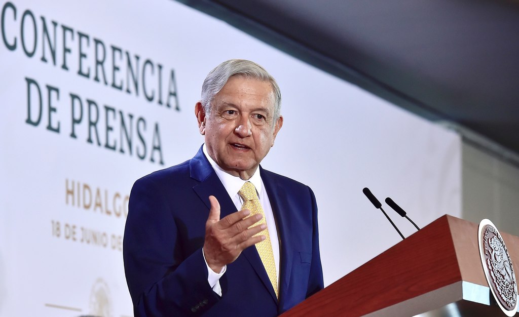 El presidente López Obrador insistió en que ese tipo de organismos se crearon para darles trabajo a los 'allegados'.