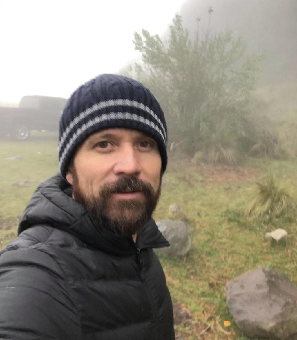 El productor de televisión y director artístico Andrés Arreola fue asesinado la tarde de este viernes en las inmediaciones de la carretera Picacho-Ajusco, luego de una riña, presuntamente por unos terrenos. (ESPECIAL)