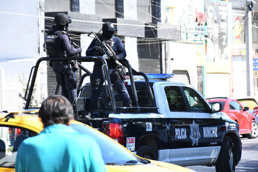 Pese a la búsqueda del ladrón por parte de los patrulleros de la Policía Municipal de Torreón, no fue posible su localización.