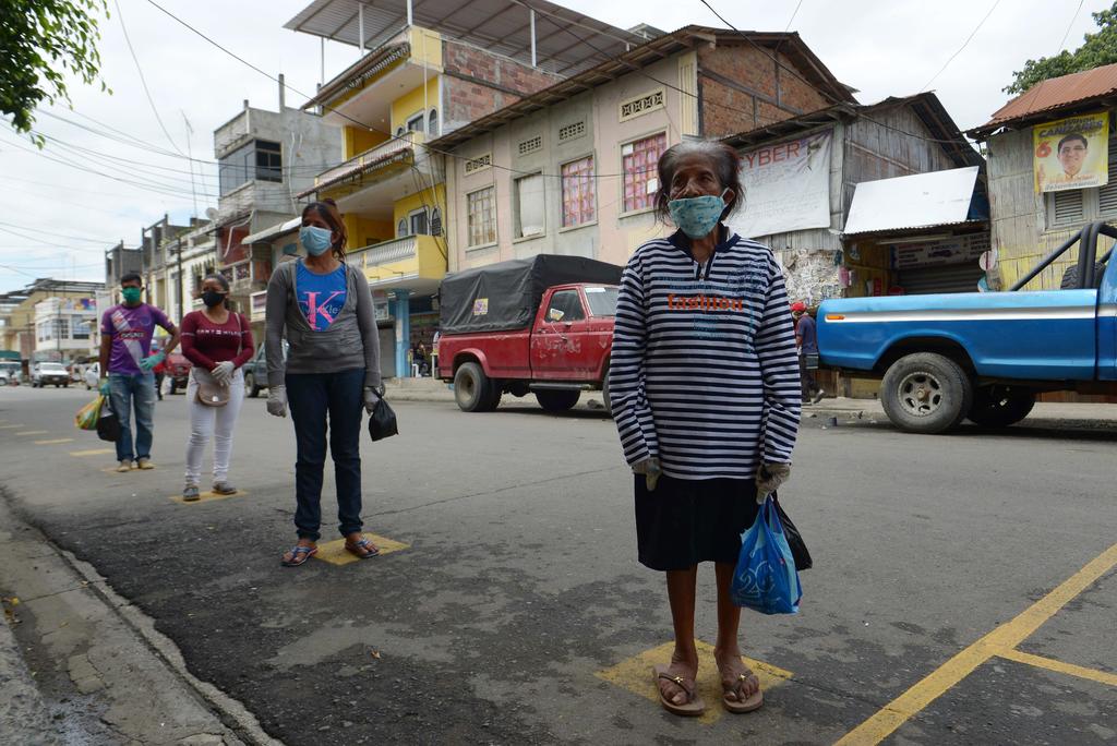 Ecuador sumó este domingo 457 casos de COVID-19 y elevó su cifra de contagios a 50,640, aunque en la provincia de Guayas, cuya capital es Guayaquil, la más golpeada por la pandemia del coronavirus, solo se reportaron tres casos positivos en las últimas 24 horas. (ARCHIVO) 