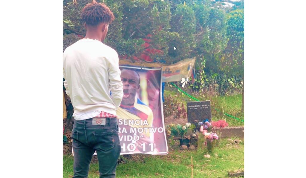 El vacío más grande que dejó el delantero ecuatoriano Christian Benítez tras su deceso no fue en el futbol, sino en su familia, donde este Día del Padre fue recordado con un mensaje especial. (ARCHIVO)