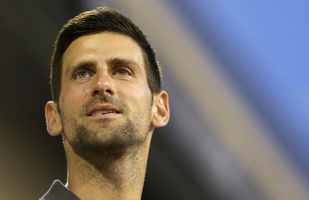 Djokovic, número uno del tenis mundial, informó este martes de que ha dado positivo en el test de COVID-19. (EFE)