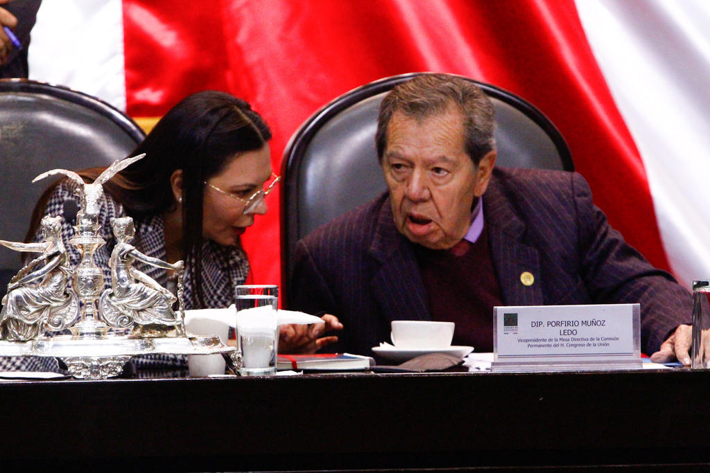 El expresidente de la Cámara de Diputados, Porfirio Muñoz Ledo (Morena), salió en defensa de la controversia Constitucional que presentó su sucesora la panista Laura Rojas, contra el Acuerdo del Ejecutivo Federal que permite que las Fuerzas Armadas continuar en tareas de seguridad pública hasta el 27 de mayo del 2024. (ARCHIVO)