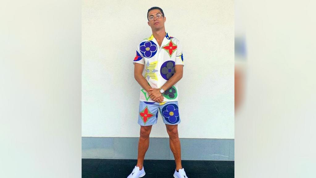 Cristiano Ronaldo reventó las redes con su nuevo conjunto veraniego de Louis Vuitton. (ESPECIAL)