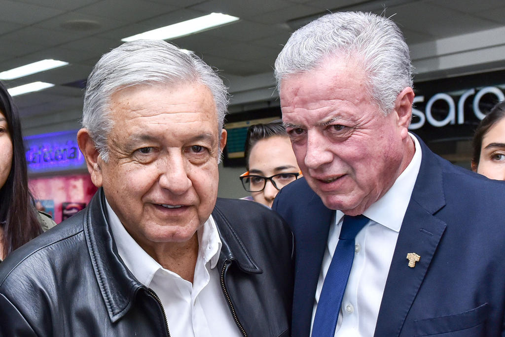 El alcalde de Torreón, Jorge Zermeño, criticó las formas en las que el presidente López Obrador se dirige a la ciudadanía, catalogando a quienes le favorecen como aliados y a quienes discrepan como 'opositores o conservadores'. (ARCHIVO)
