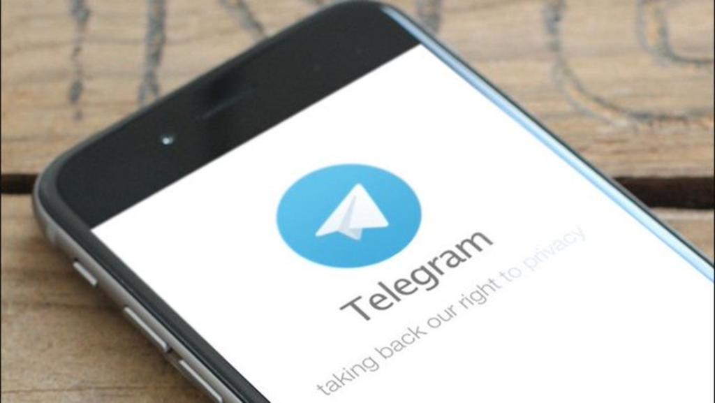 Hace unos meses Telegram había tomado la decisión de dejar atrás su plataforma de criptomoneda Gram, pero el tema no está finiquitado la Comisión de Bolsa y Valores de los Estados Unidos (SEC) les acaba de imponer una multa millonaria. (CORTESÍA)