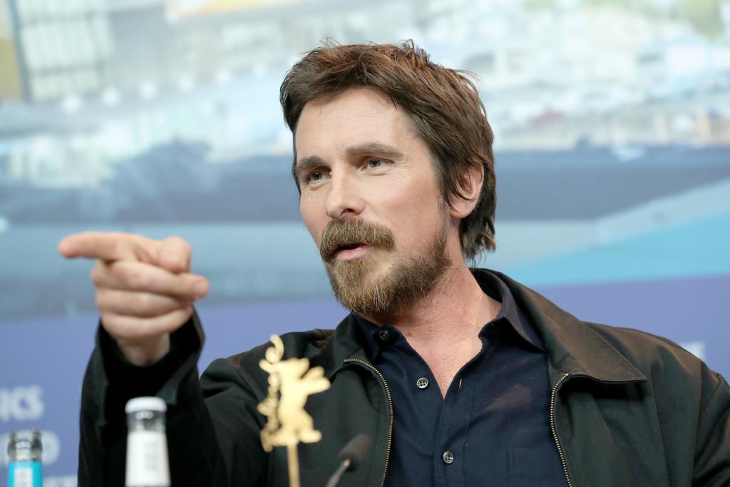 De acuerdo al sitio DCEU Mythic, el estudio tendría en la mira a Christian Bale para dar vida, una vez más, a Bruce Wayne. (ARCHIVO)
