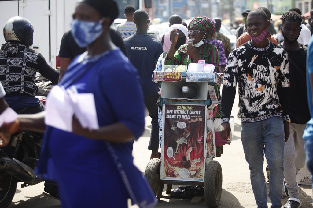 El continente africano sobrepasó este miércoles las 10,000 muertes y los 400,000 contagios de coronavirus. (ARCHIVO) 