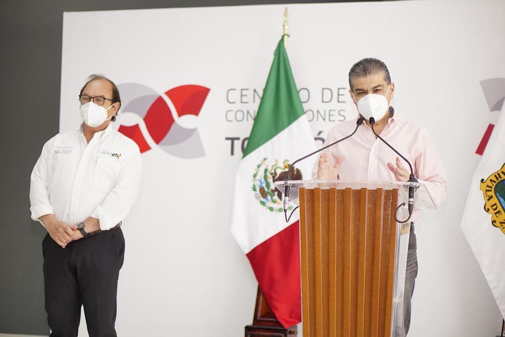 El gobernador Miguel Riquelme lanzó el llamado a donar.