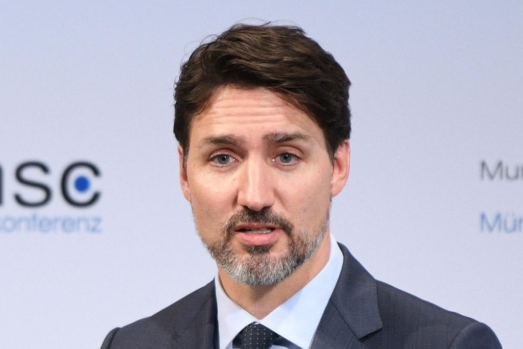 'El primer ministro y el presidente discutieron las inversiones en infraestructura de energía renovable para ayudar a luchar contra el cambio climático y apoyar el crecimiento económico', dijeron las autoridades canadienses.
(ARCHIVO)