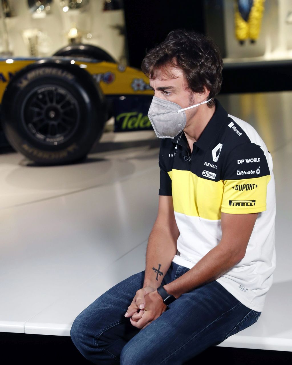 El veterano piloto español Fernando Alonso competirá a partir de la próxima temporada con la escudería Renault. (EFE)