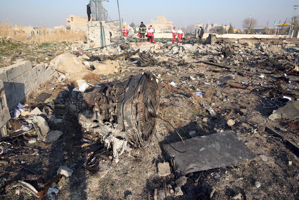 Irán anunció este domingo que 'un error humano' al proceder a la alineación de una de las unidades del sistema de defensa aérea fue el detonante del derribo en enero pasado del avión ucraniano, cuyos 176 ocupantes fallecieron en el siniestro. (ARCHIVO)