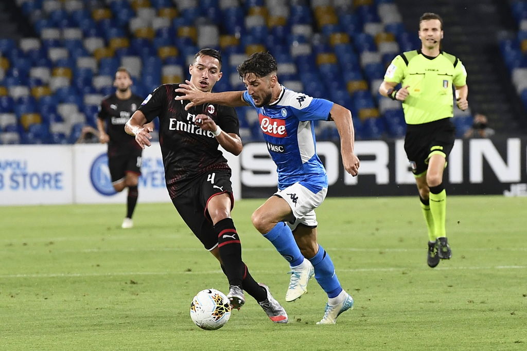 Milan y Napoli igualaron a dos tantos en atractivo duelo. (EFE)