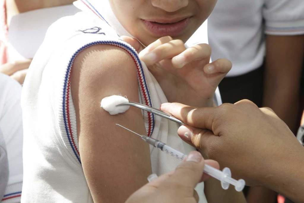 La aplicación de las vacunas es gratuita por parte del Seguro Social. Lanzan un exhorto a los padres de familia a mantenerse atentos al esquema de vacunación de sus hijos.