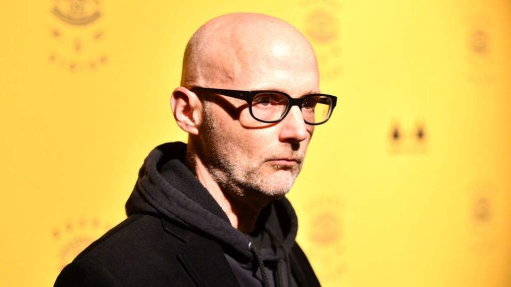 Richard Melville Hall, más conocido como Moby, es un compositor de música electrónica estadounidense. Tomó su nombre artístico del libro más famoso de su conocido tío bisabuelo, Herman Melville, Moby-Dick. (ESPECIAL)  
