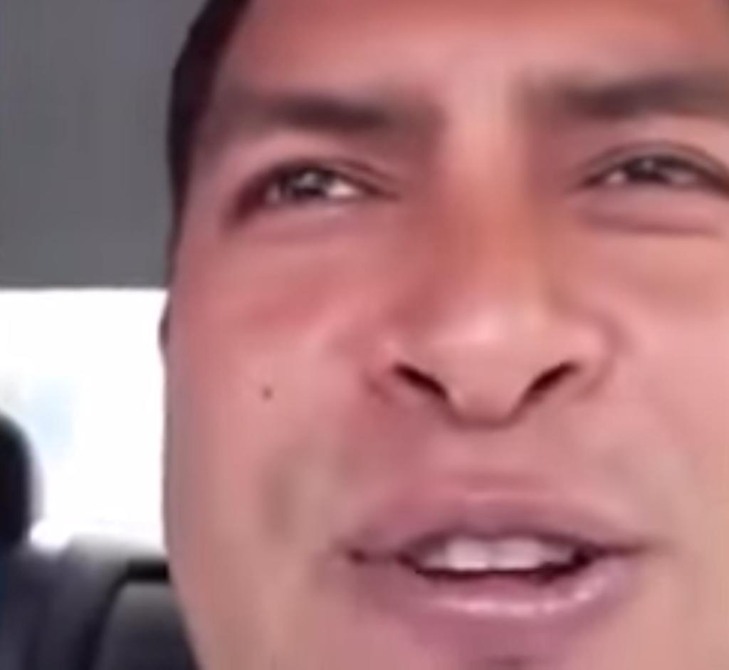 En redes sociales circula un video del director de Reglamentos del ayuntamiento de Huejutla en Hidalgo, Juventino Molina Cerecedo, quien negó la existencia del virus que produce el COVID-19. (ESPECIAL)