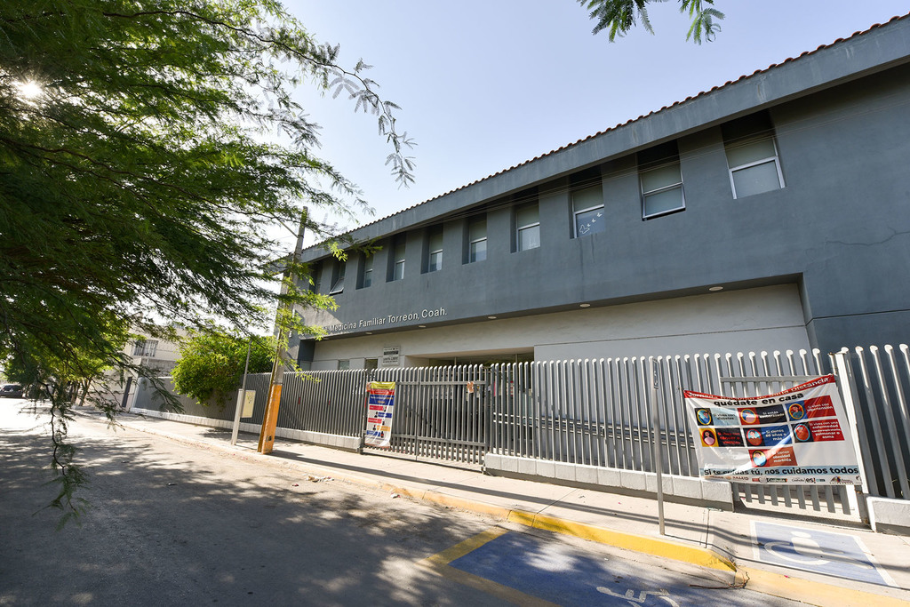 Por un presunto brote, trabajadores de la Clínica de Medicina Familiar del ISSSTE de Torreón habían pedido la sanitización. (EL SIGLO DE TORREÓN)