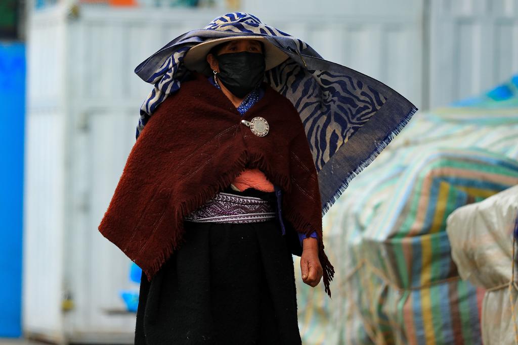 Ecuador registra hasta este viernes 72,444 positivos por COVID-19, con 1,079 nuevos casos respecto a la víspera, y 5,250 decesos oficiales, 223 más en las últimas 24 horas, a los que se suman 3,370 muertes probables. (ARCHIVO) 