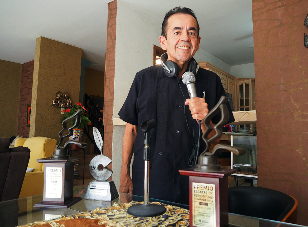 Por 44 años, Juan Ceballos Azpe ha entregado su vida a la comunicación.

