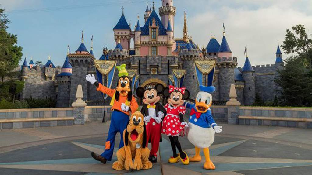 El 17 de julio de 1955, Disneylandia abrió sus puertas por primera vez. Es decir, ayer viernes cumplió 65 años. (ESPECIAL) 