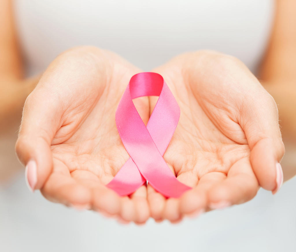 El cáncer de mama HER2+ se da en aproximadamente uno de cada seis casos y tiende a ser más agresivo que otros subtipos. (ARCHIVO)