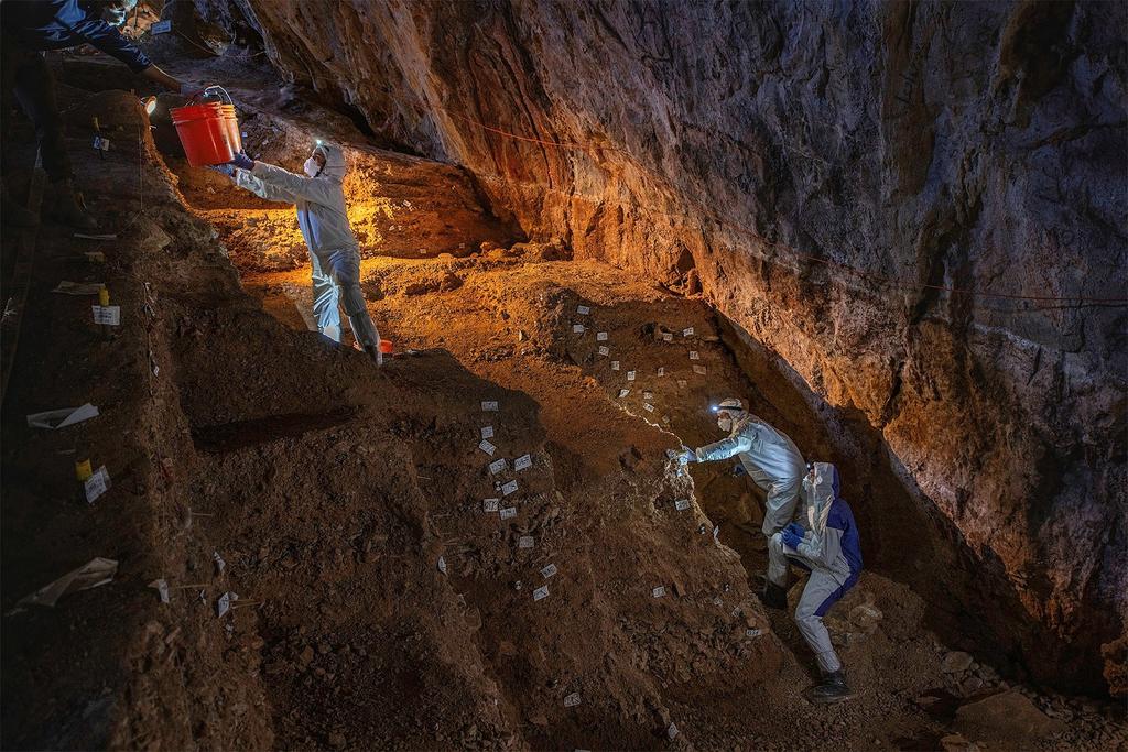 En México hubo presencia humana desde hace 30 mil años, afirman investigadores que estudiaron 2 mil artefactos encontrados en la Cueva del Chiquihuite, ubicada en el municipio Concepción del Oro, Zacatecas. (ARCHIVO) 
