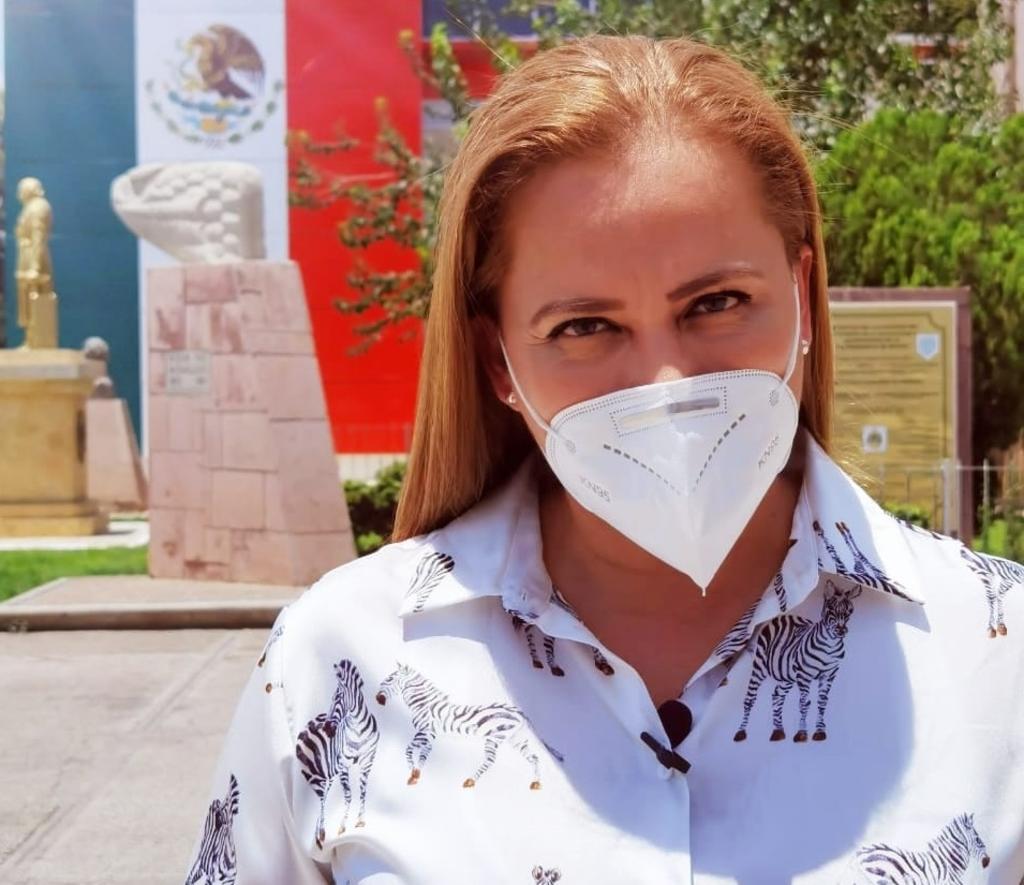 La alcaldesa de Gómez Palacio, Marina Vitela Rodríguez descartó cualquier posibilidad para la realización del evento de su Primer Informe de Gobierno, debido a las condiciones sanitarias y económicas derivadas de la pandemia de COVID-19. (ARCHIVO)
