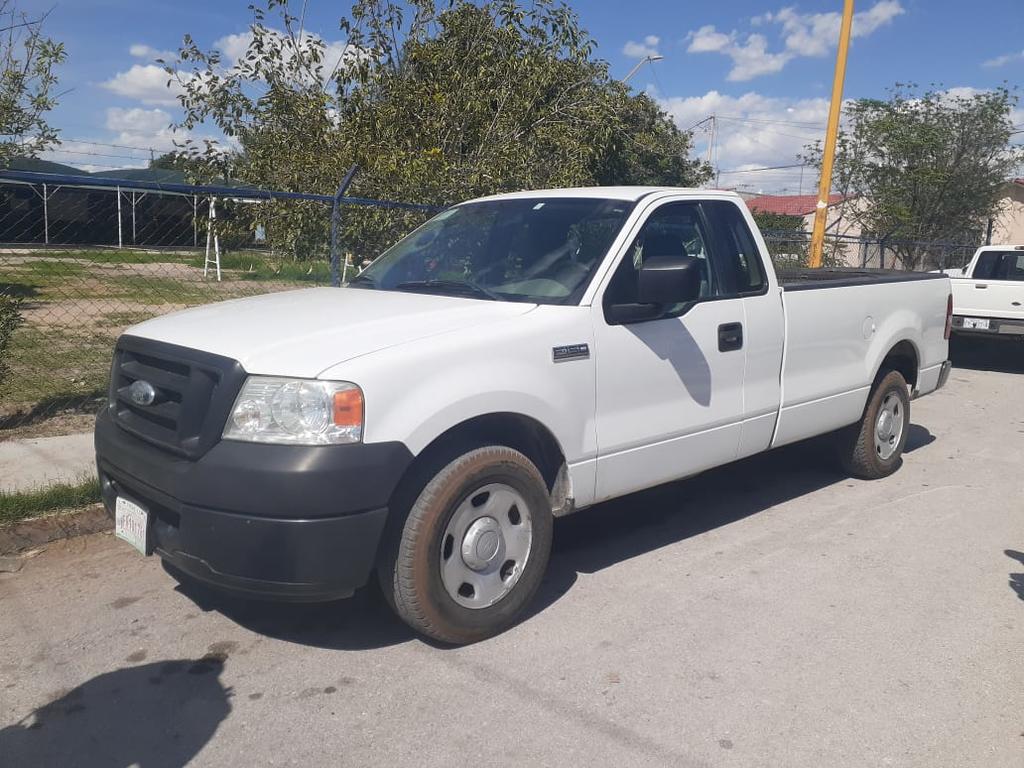 La tarde de este domingo se registró el robo con violencia de una camioneta en la ciudad de Torreón, fue recuperada minutos más tarde en Gómez Palacio. (ARCHIVO)