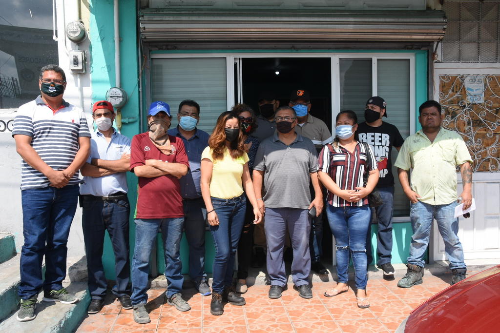 El ex obrero Carlos Eloir Adame Morales adquirió un predio en la colonia CTM y lo pagó en su totalidad con los descuentos vía nómina, pero no se lo libera el dirigente Jorge Carlos Mata López. Cerca de 30 personas denuncian estar en la misa situación.