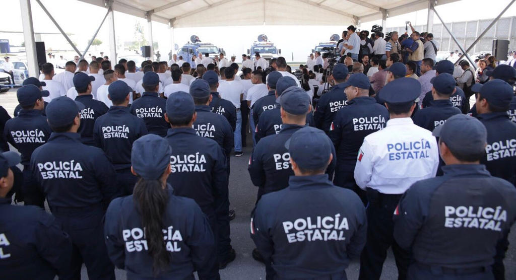 La Secretaría de Seguridad Pública de Tamaulipas separó del servicio e investiga los hechos donde varios policías estatales participaron en la presunta detención y agresión a un reportero, cuando la noche de este miércoles hacía una transmisión en vivo sobre un accidente vial. (ARCHIVO)