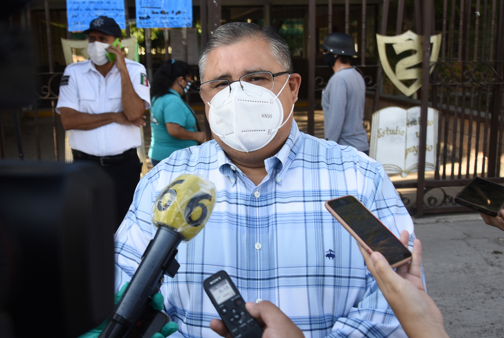 El secretario del Ayuntamiento reconoció la labor que han realizado los funcionarios municipales en esta pandemia por el COVID-19.