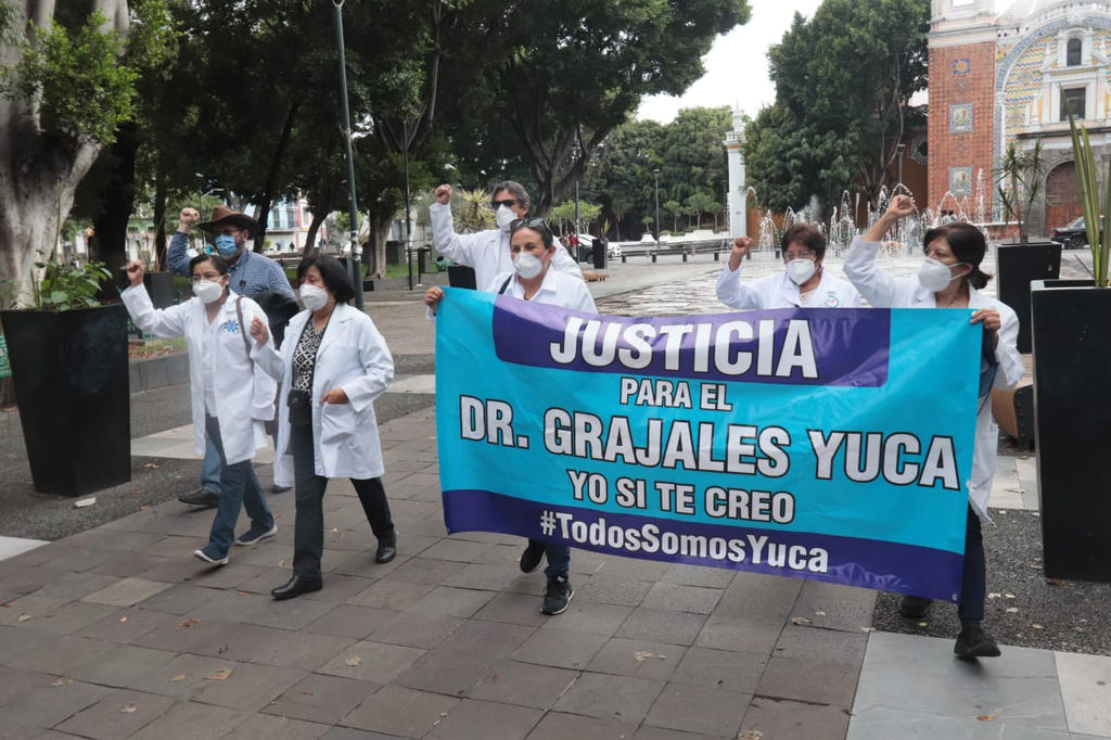 Trabajadores de salud, organizaciones sociales y docentes marcharon este domingo por varias ciudades en la entidad para exigir 'la libertad incondicional' del doctor Gerardo Vicente Grajales Yuca, procesado por el presunto delito de abuso de autoridad. (EL UNIVERSAL)