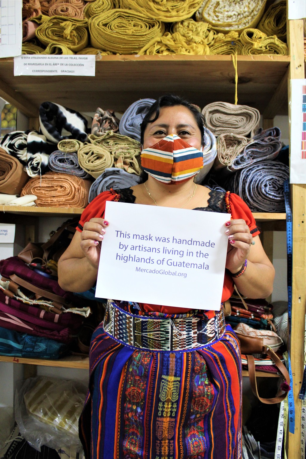 MENSAJE. Comunidades guatemaltecas se unen para los
afectados por Covid-19. (CORTESÍA / Mercado Global)
