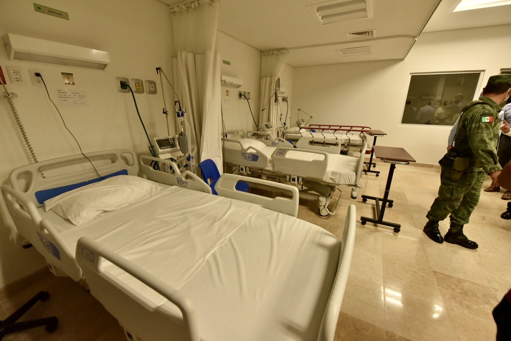 De forma inicial, el Hospital General opera con 30 camas adaptadas con ventiladores y otras 30 para pacientes en recuperación.