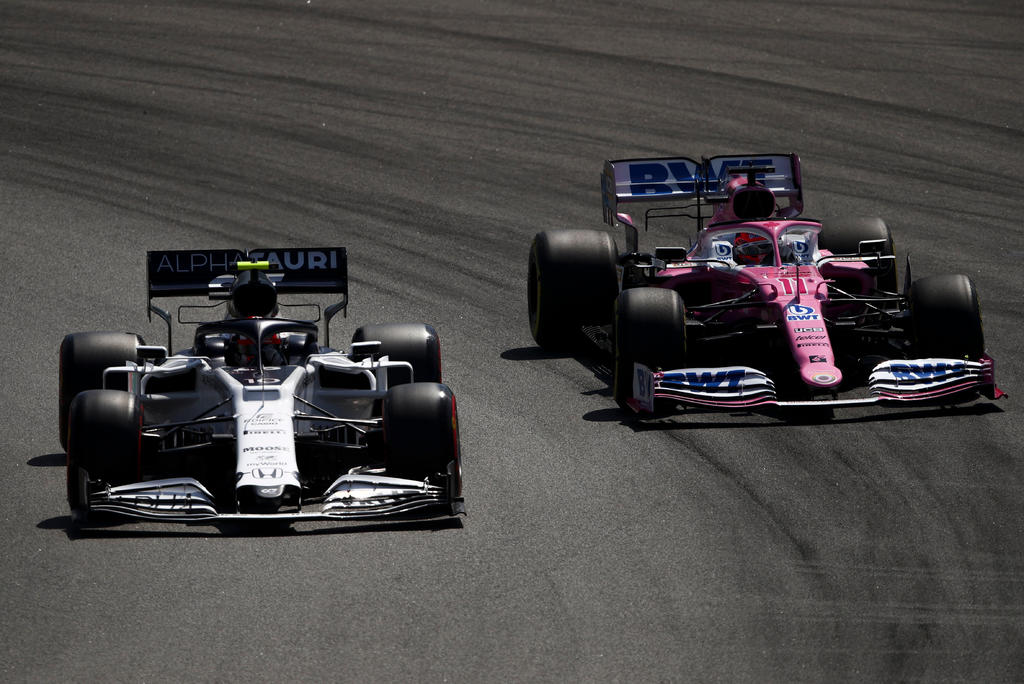 El 'Checo' cerró la sesión de clasificación para el Gran Premio de España tras el británico Lewis Hamilton y el finlandés Valtteri Bottas, de Mercedes, y el holandés Max Verstappen, de Red Bull.  (EFE)