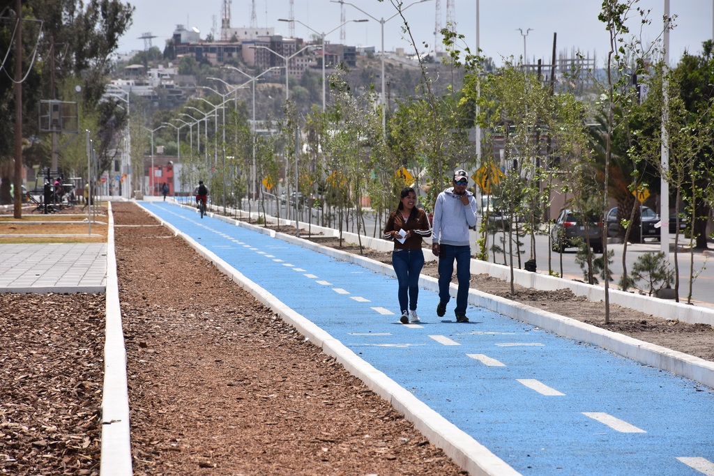 Durante la actual administración estatal se han construido cuatro parques lineales, con espacios recreativos y para hacer deporte. (CORTESÍA) 