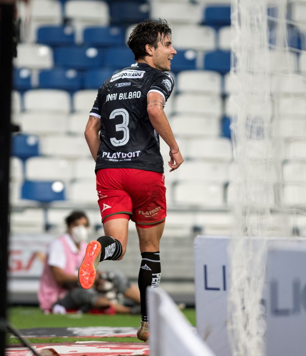 Unai Bilbao marcó el gol del empate para el Necaxa. (EFE)