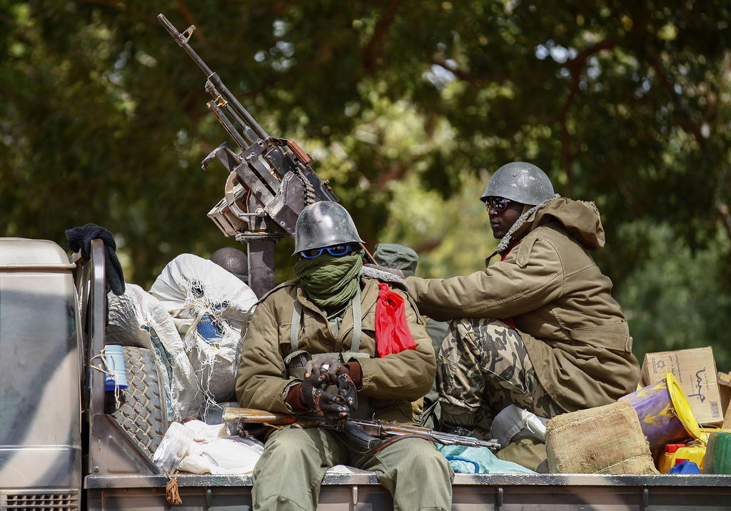 Los militares malienses que hoy protagonizaron un golpe de estado en Bamako afirman tener en su poder al presidente de Mali, Ibrahim Bubacar Keita, así como a su primer ministro, Bubu Cissé. (ARCHIVO) 