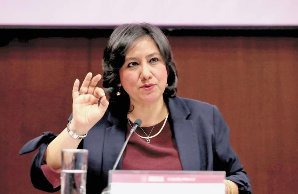 Hoy a través de un comunicado, la Secretaría encabezada por Irma Eréndira Sandoval dijo que durante todo el procedimiento se respetó el debido proceso y la presunción de inocencia, por lo que la empresa sancionada aún puede presentar los recursos que a su criterio considere ante los tribunales.
(ARCHIVO)