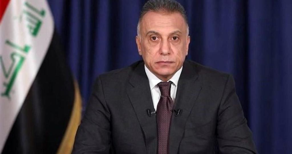 El primer ministro iraquí y comandante de las Fuerzas Armadas, Mustafa al Kazemi, amenazó hoy con despedir a altos cargos militares y de las fuerzas de seguridad de la provincia de Basora por no impedir los ataques de hombres armados contra activistas y manifestantes, que se han intensificado esta semana en medio de protestas en la zona. (CORTESÍA)