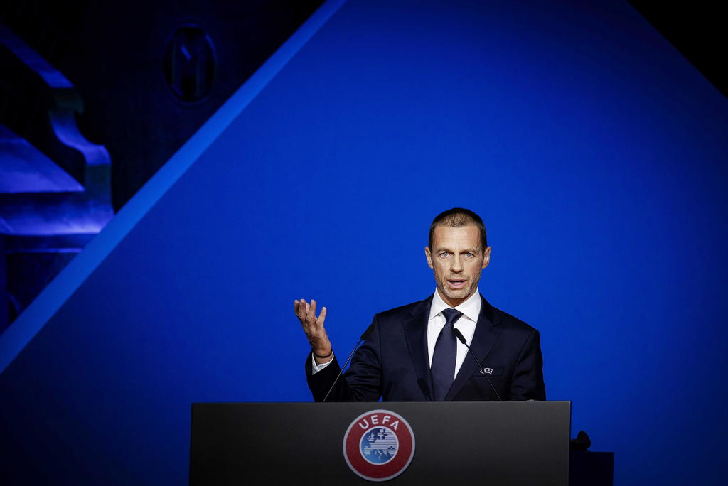 El presidente de la UEFA Aleksander Ceferin sostendrá unas reuniones para discutir si conservar el formato de eliminación de un partido que se ha utilizado para completar las temporadas de la Liga de Campeones y de la Liga Europa. (ARCHIVO)