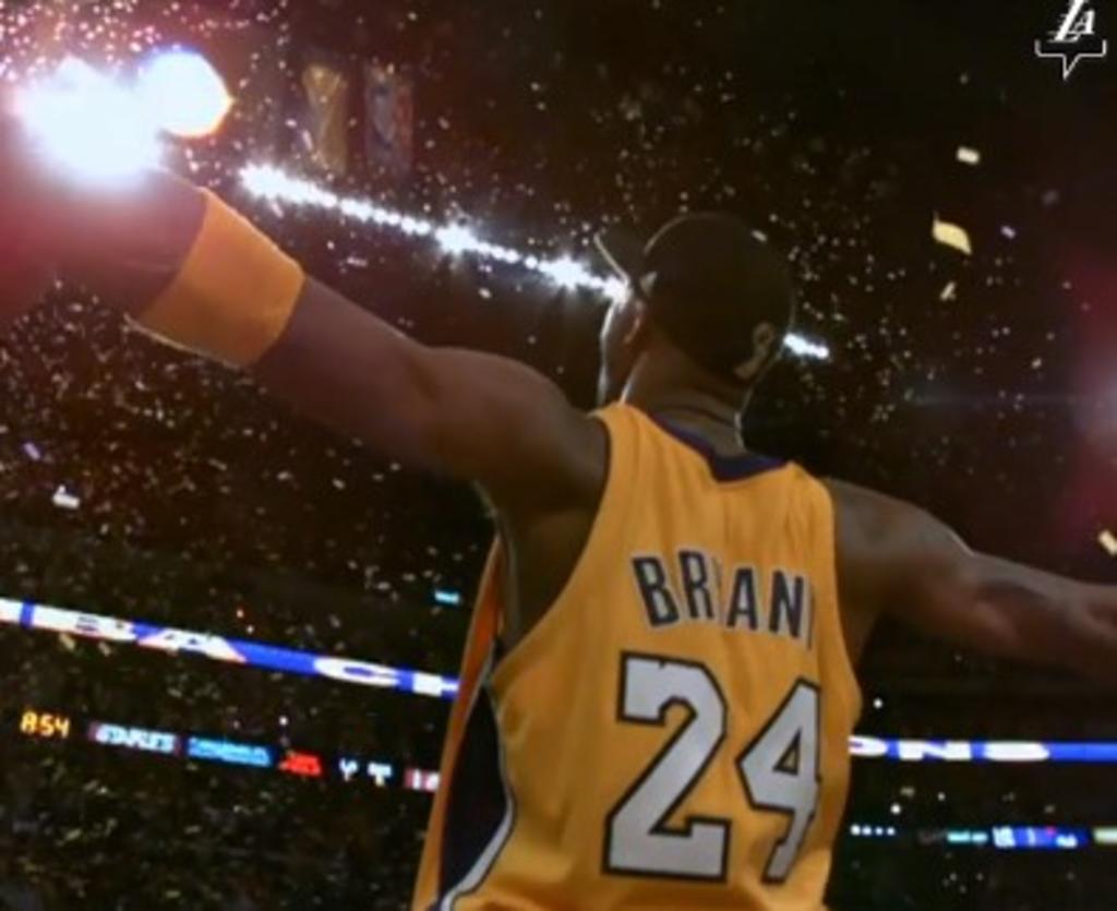 Los Lakers publicaron el uniforme que portarán este lunes en honor a Kobe Bryant. (Instagram) 